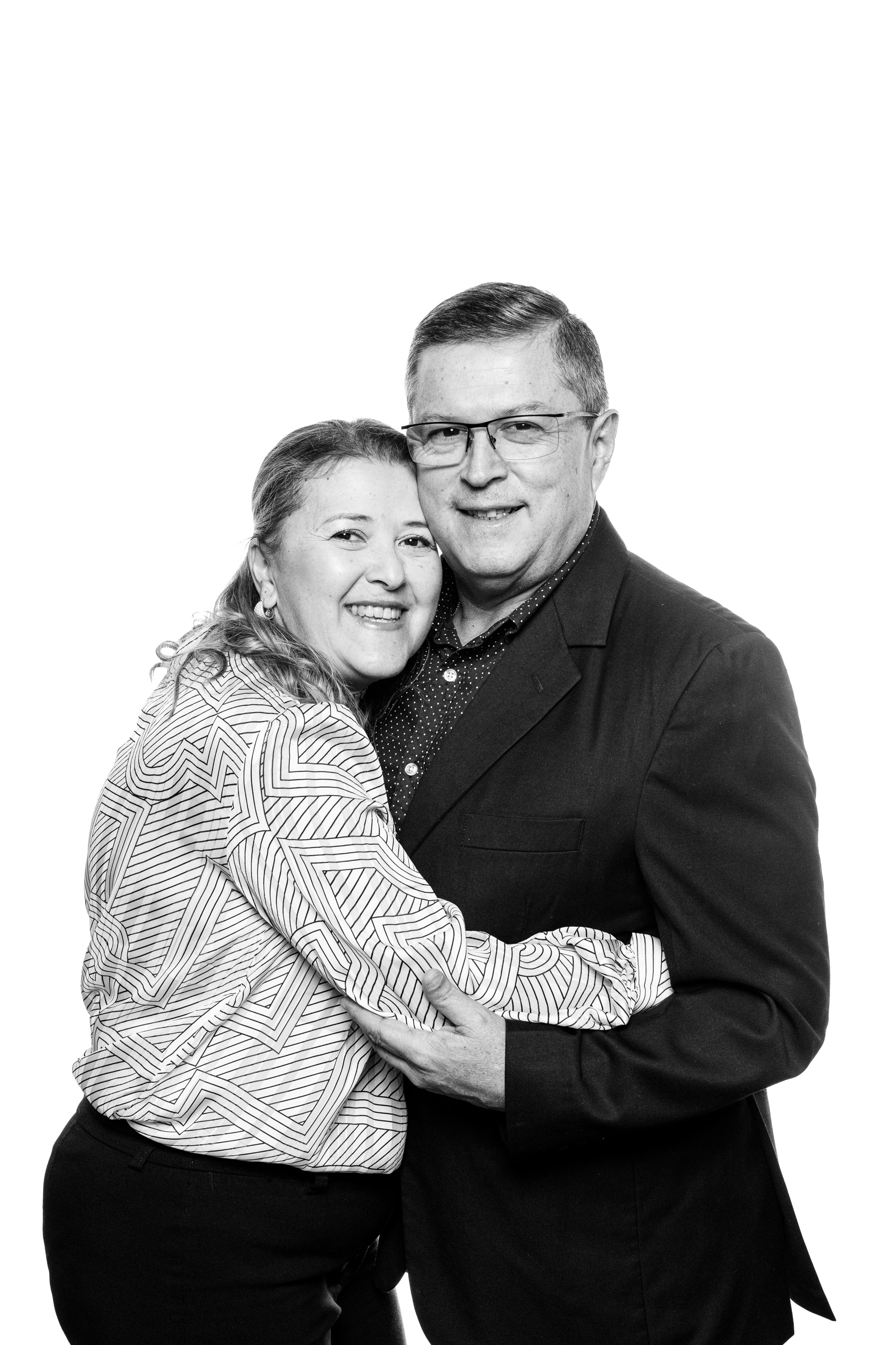 Retrato de estudio en blanco y negro — Monochrome CR, fotografía de bodas en Costa Rica